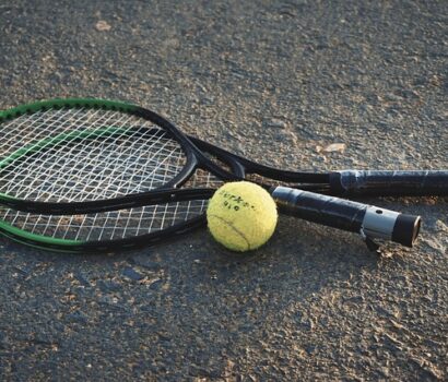 Undgå smerte og forbedre din præstation med et revolutionerende tennisarmbånd